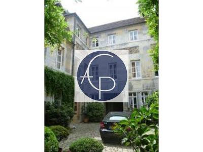 Appartement - 89 m² - 3 pièces