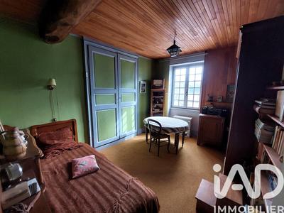 Maison - 93 m² - 4 pièces