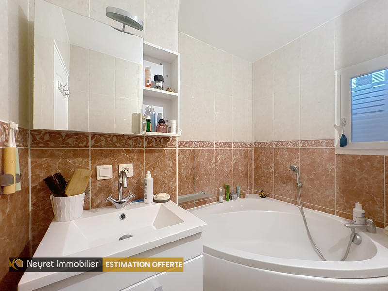 Appartement - 63 m² - 4 pièces