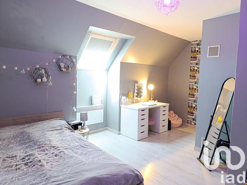 Maison - 186 m² - 10 pièces