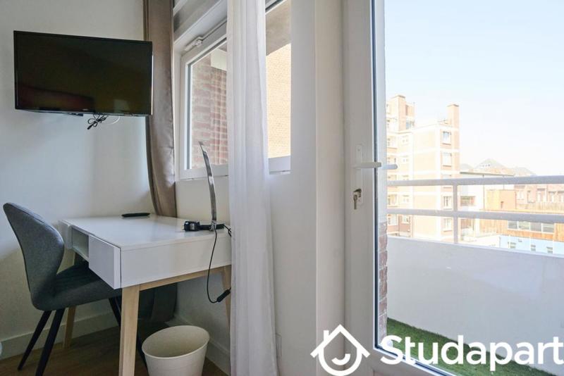 Chambre - 10 m² - 1 pièce