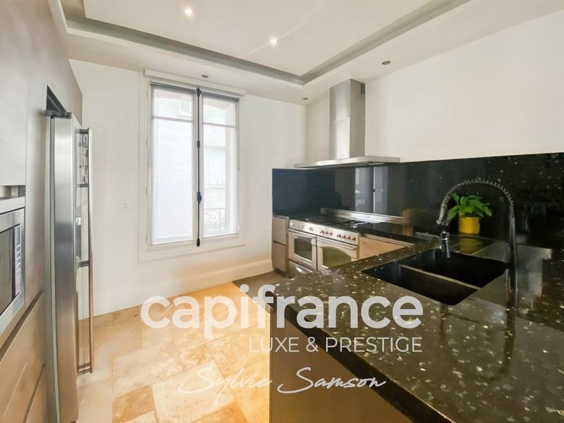 Maison bourgeoise - 165 m² - 8 pièces