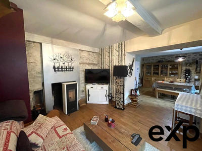 Maison traditionnelle - 100 m² - 4 pièces