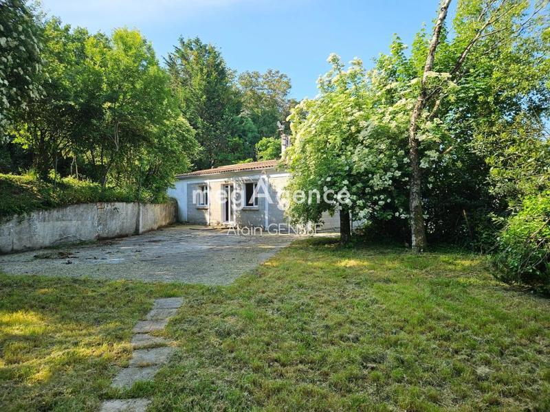 Maison traditionnelle - 130 m² - 4 pièces