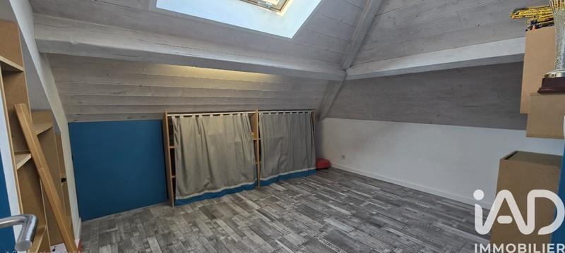 Duplex - 93 m² - 5 pièces