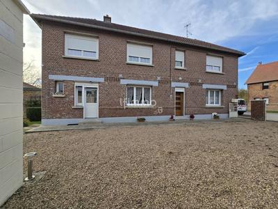 Maison - 120 m² - 4 pièces