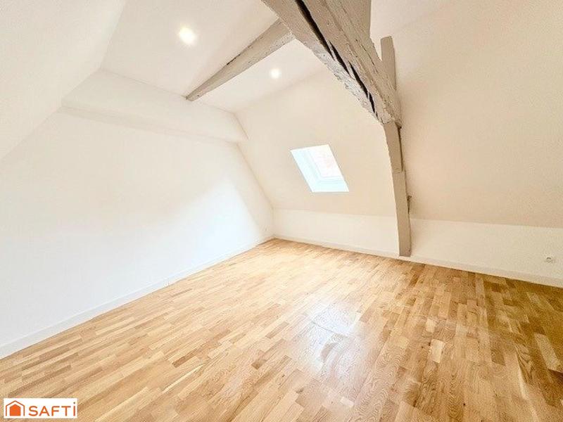 Maison - 149 m² - 8 pièces