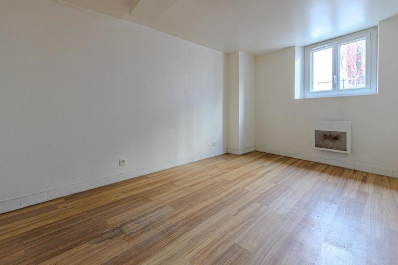 Immeuble - 113 m² - 8 pièces