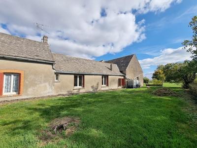 Maison - 102 m² - 6 pièces