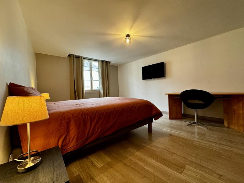 Appartement - 100 m² - 4 pièces