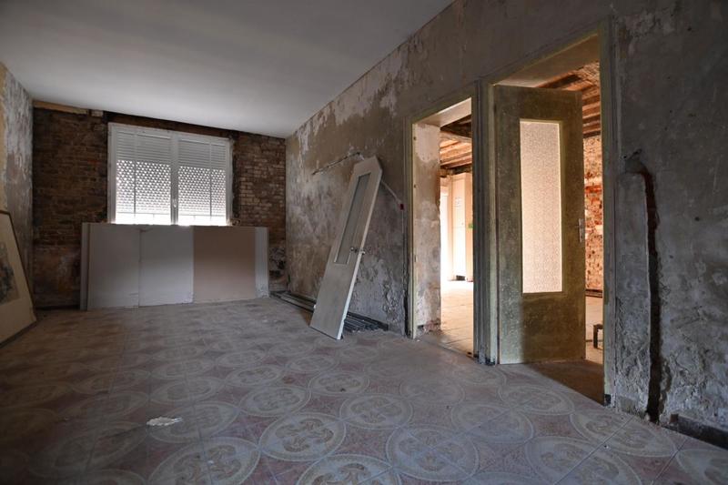 Maison - 289 m² - 2 pièces