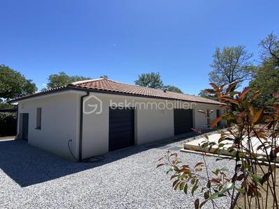 Maison - 146 m² - 5 pièces