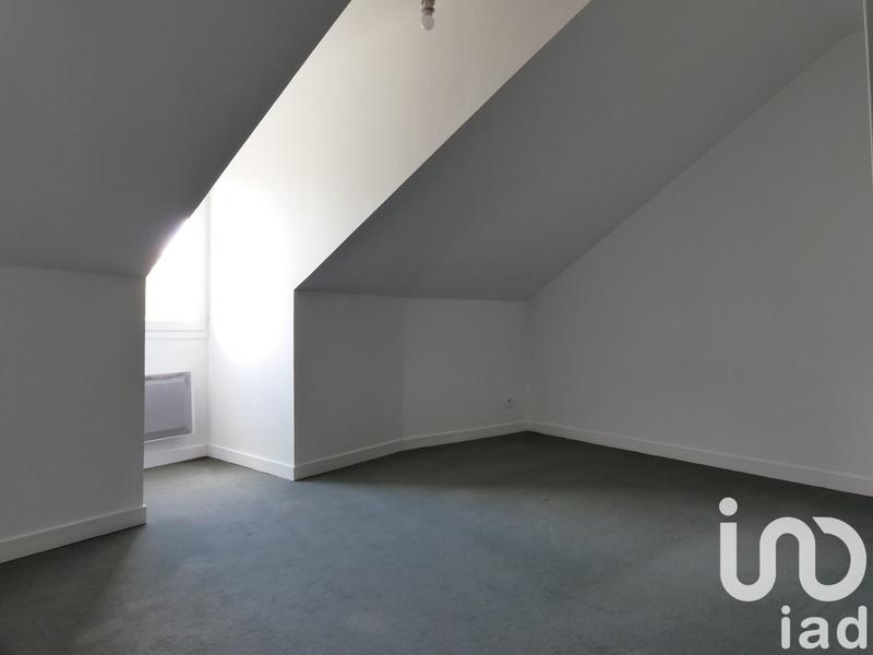 Maison - 96 m² - 5 pièces