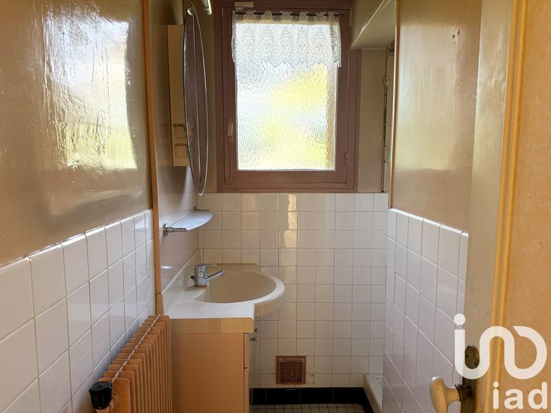 Maison - 94 m² - 5 pièces