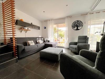 Pavillon - 105 m² - 5 pièces