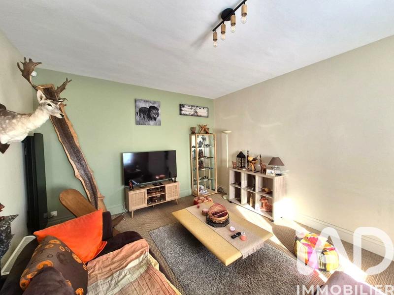 Maison - 199 m² - 7 pièces