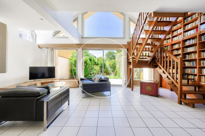 Maison - 176 m² - 6 pièces