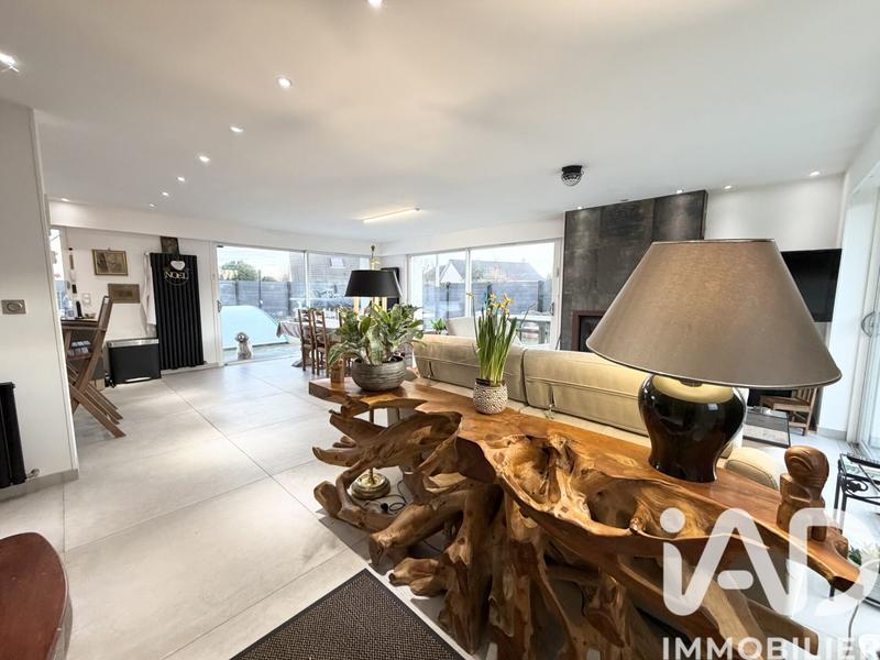 Maison - 200 m² - 5 pièces