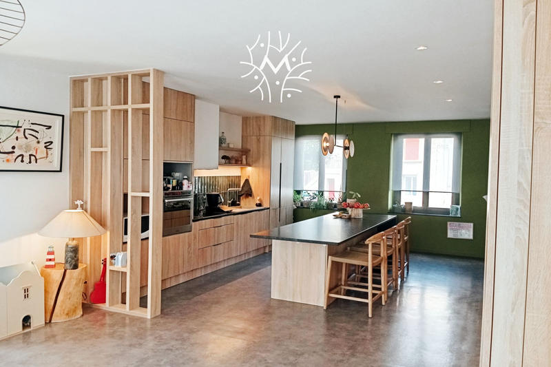 Maison - 173 m² - 5 pièces