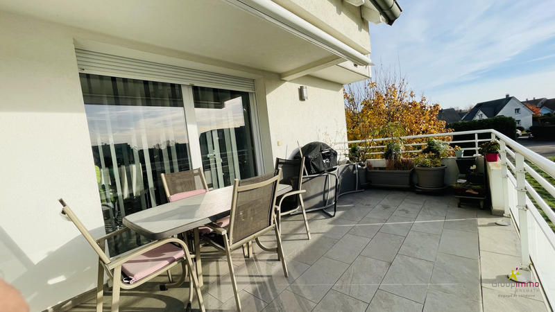 Appartement - 93 m² - 4 pièces