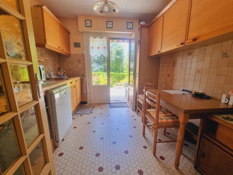 Maison - 92 m² - 5 pièces