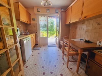 Maison - 92 m² - 5 pièces