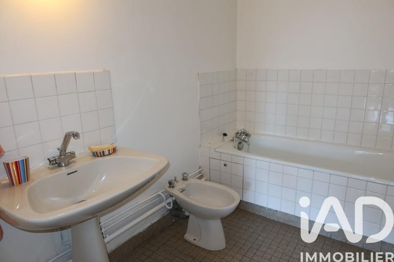 Appartement - 96 m² - 5 pièces