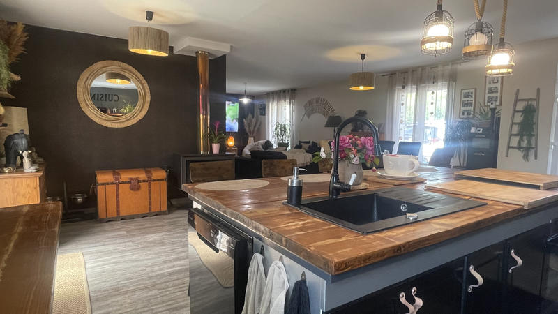 Maison - 151 m² - 5 pièces