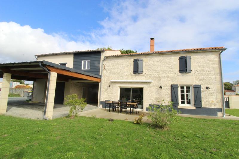Maison ancienne - 140 m² - 5 pièces