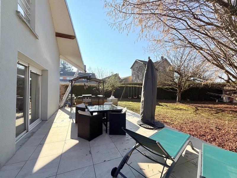 Maison - 160 m² - 6 pièces