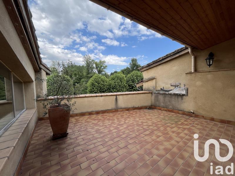 Maison - 190 m² - 7 pièces