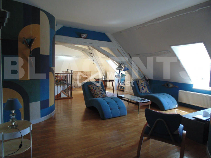 Maison - 150 m² - 8 pièces