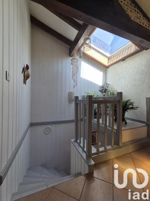 Maison - 192 m² - 6 pièces