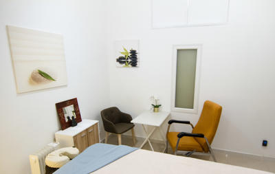 Tara Dillon - Salon de Massage Bien-Être