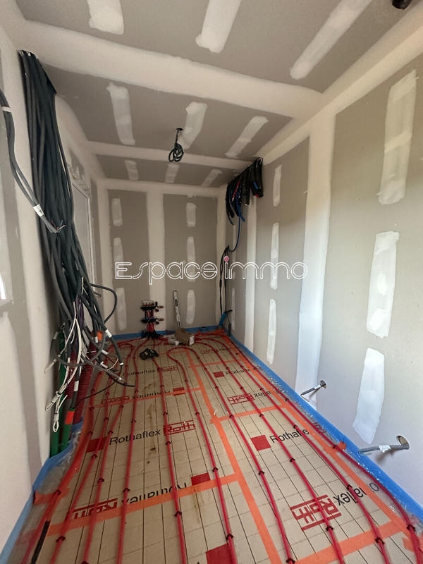 Maison - 121 m² - 4 pièces