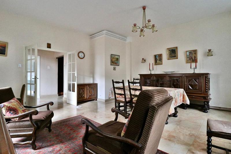 Appartement - 147 m² - 5 pièces