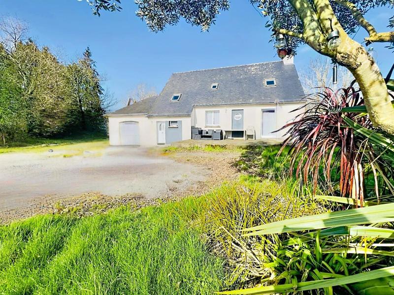 Maison - 120 m² - 6 pièces