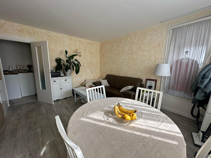 Appartement - 64 m² - 3 pièces