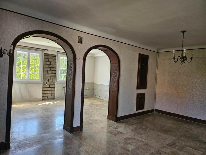Maison - 85 m² - 5 pièces