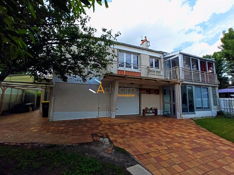 Maison - 160 m² - 7 pièces