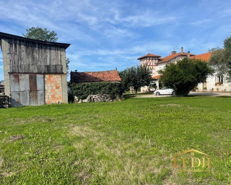 Maison de campagne - 230 m² - 6 pièces