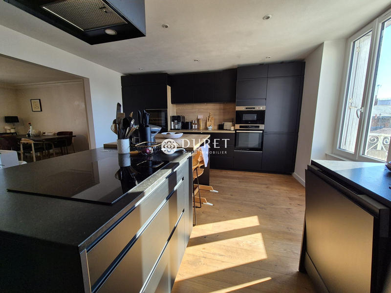 Appartement - 95 m² - 3 pièces