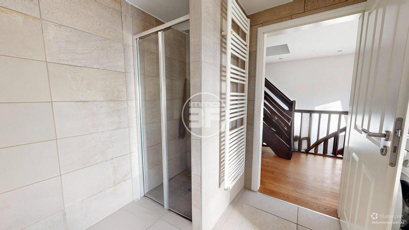 Duplex - 127 m² - 5 pièces