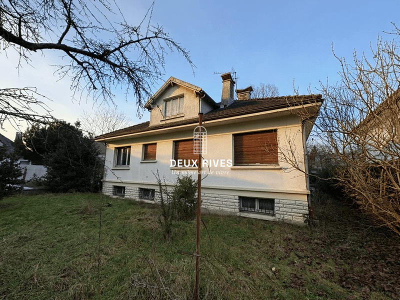 Maison traditionnelle - 100 m² - 5 pièces