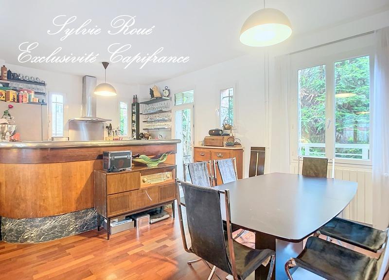 Maison bourgeoise - 190 m² - 7 pièces