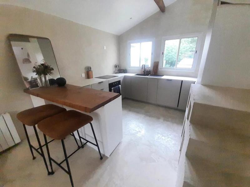 Maison en pierre - 89 m² - 5 pièces