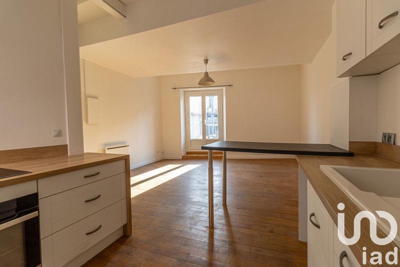 Appartement - 90 m² - 4 pièces