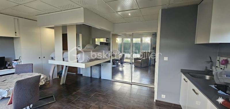 Studio - 27 m² - 1 pièce