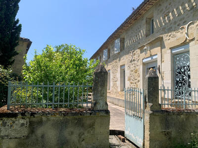 Maison - 272 m² - 6 pièces