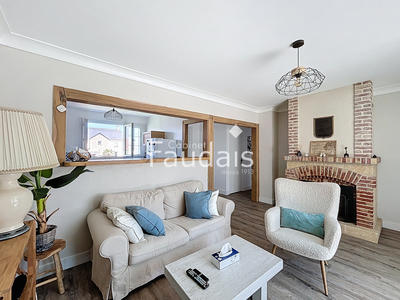 Maison - 107 m² - 6 pièces